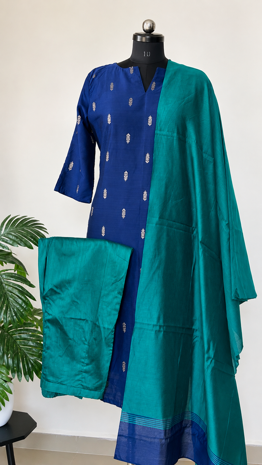 RUGHA 41 - Mayura - Raw silk Kurti