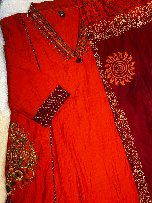 RUGHA 23 - Handloom Mul Chandari Rust Orange Kurti Set