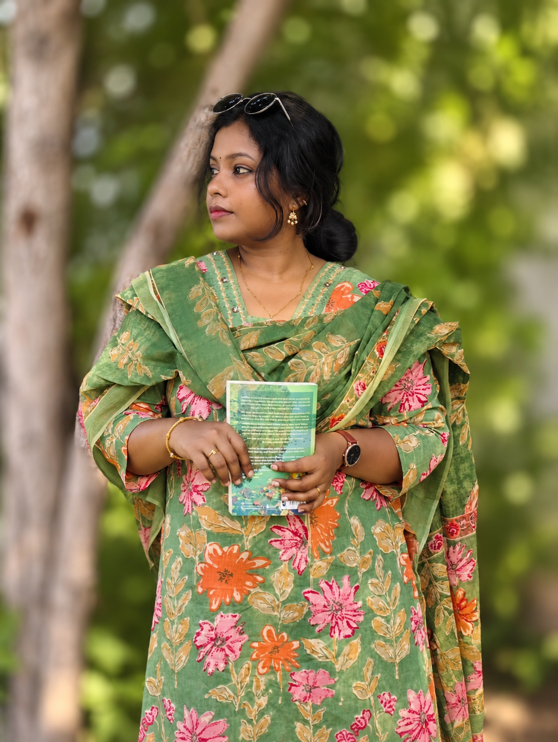 RUGHA 38 - Aaranya Floral Cotton Set