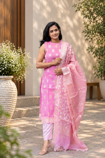 RUGHA 07 - Premium Banarasi Pink Kota Doria Suit