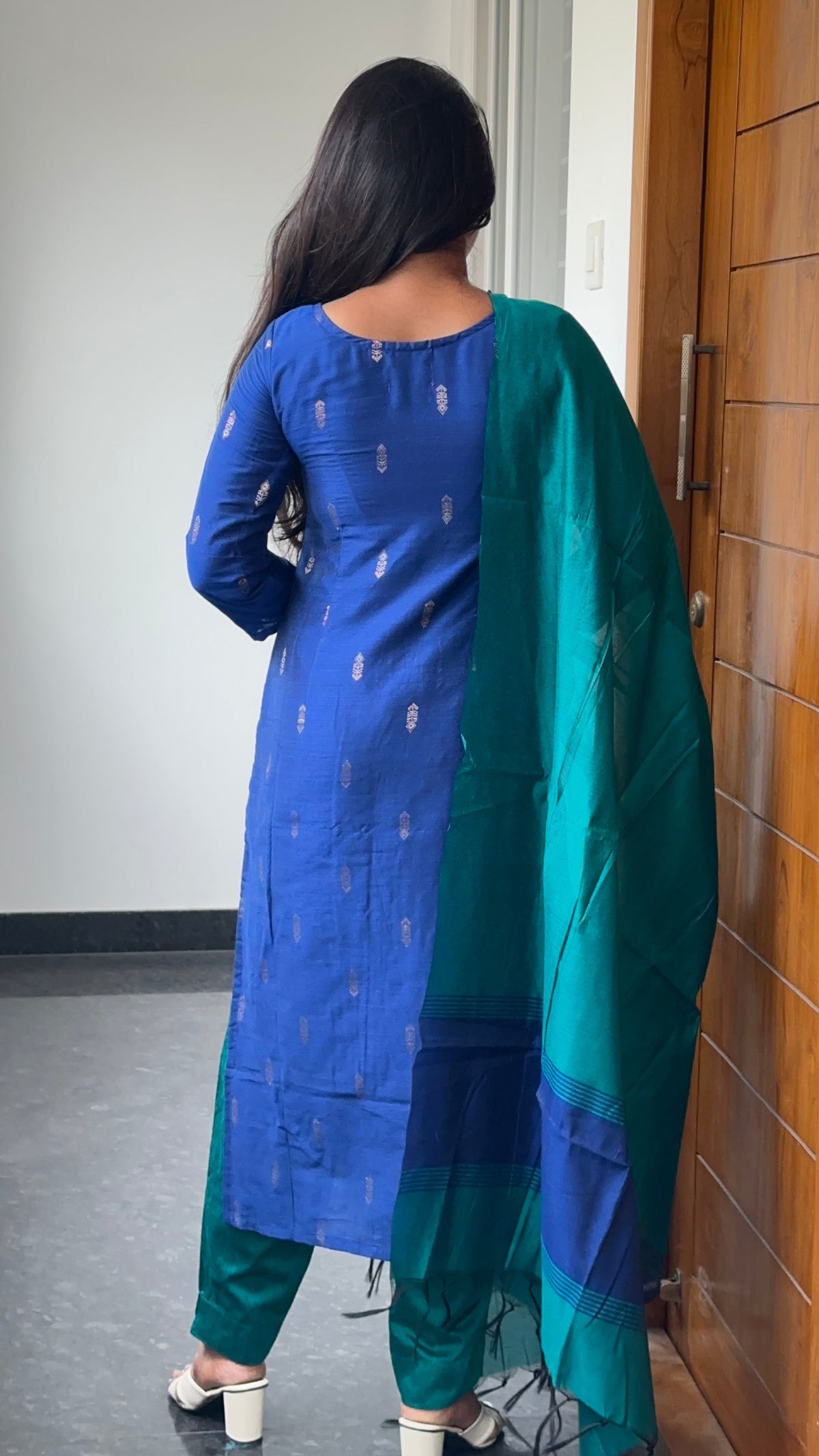 RUGHA 41 - Mayura - Raw silk Kurti