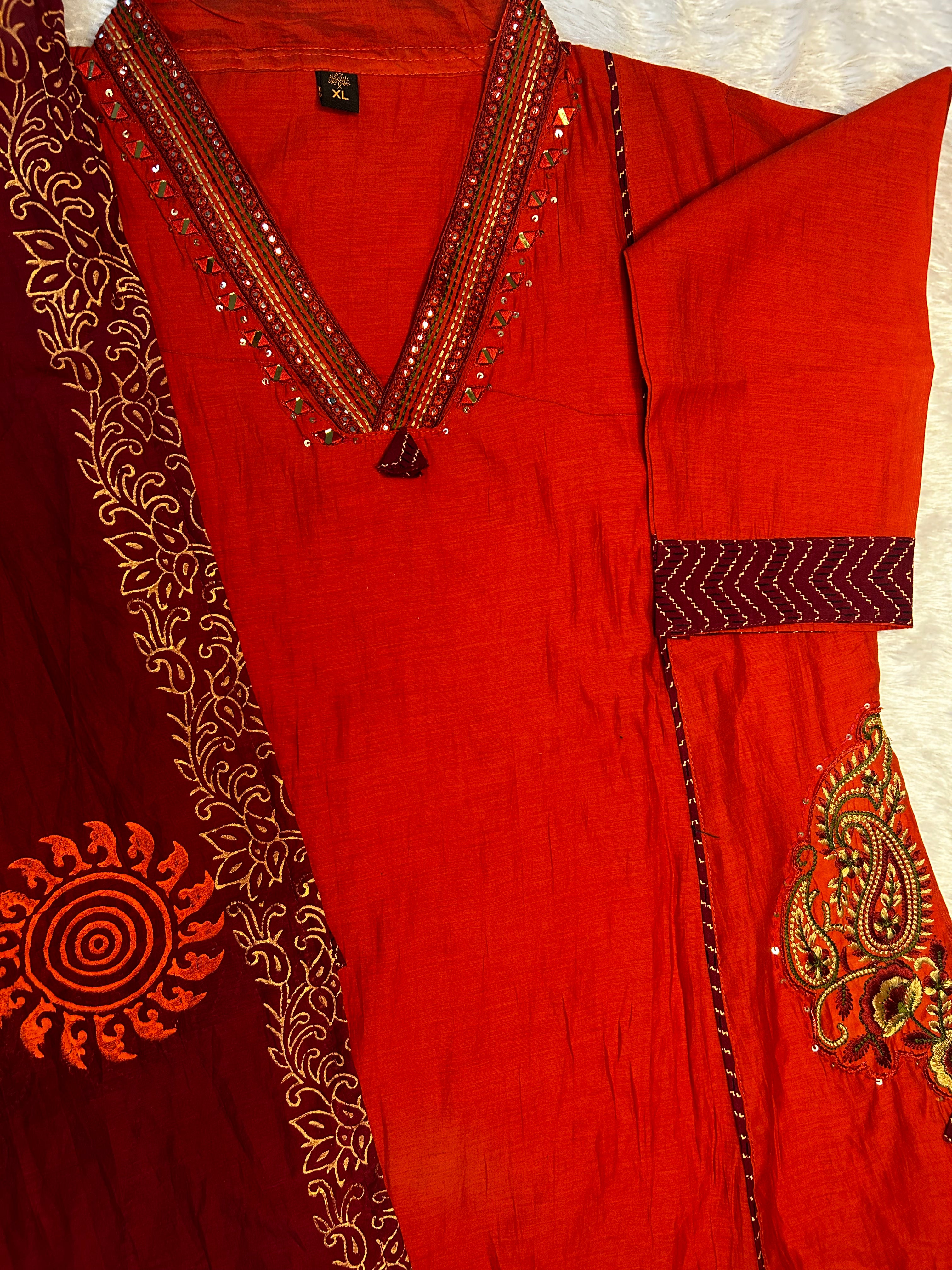 RUGHA 23 - Handloom Mul Chandari Rust Orange Kurti Set