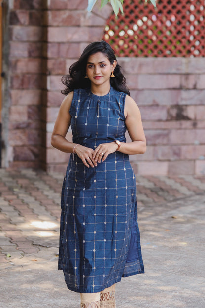 RUGHA 01 - Dark Blue Silk top with Kalamkari Duppata