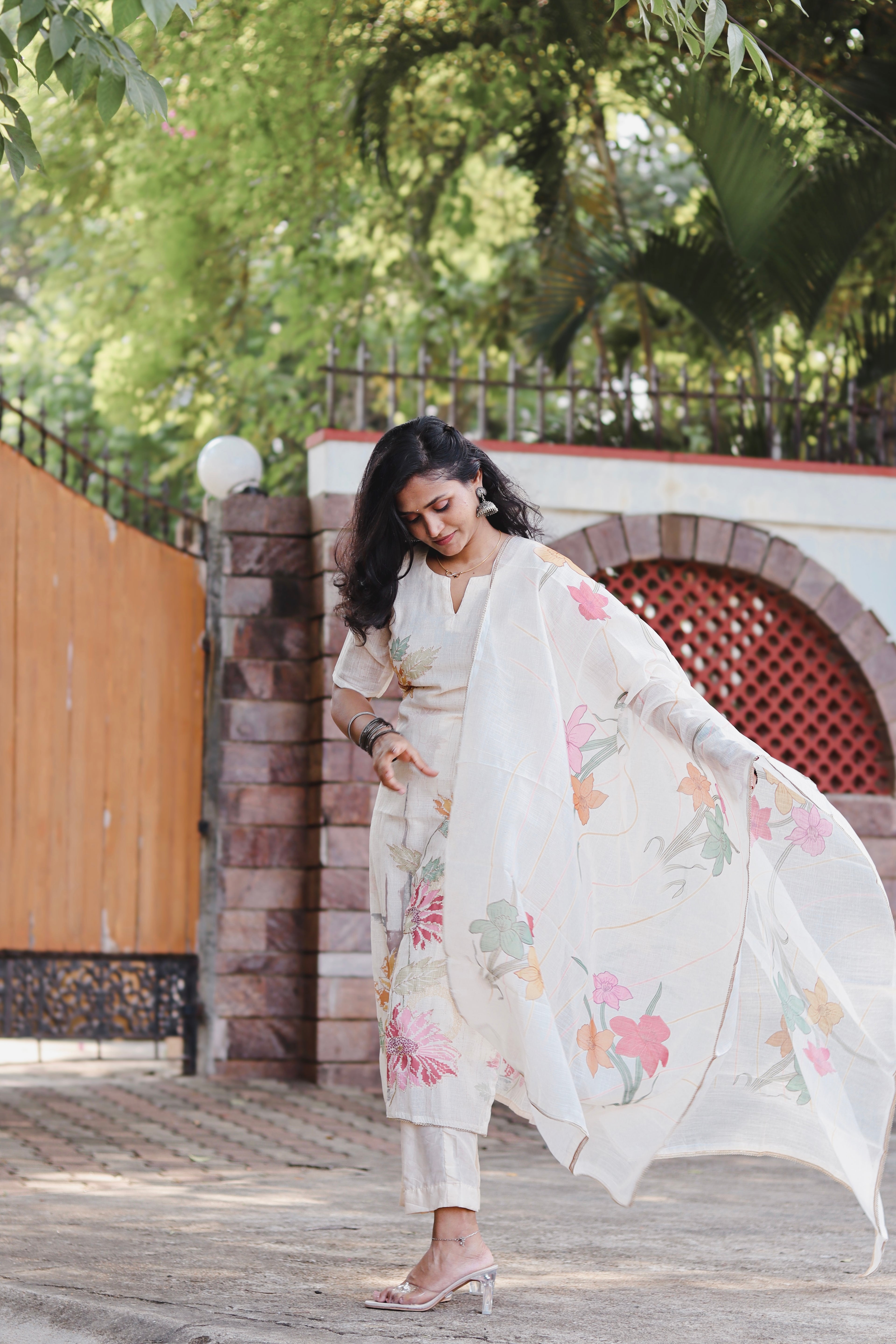 RUGHA 04 - White Premium Linen Cotton Suit Set