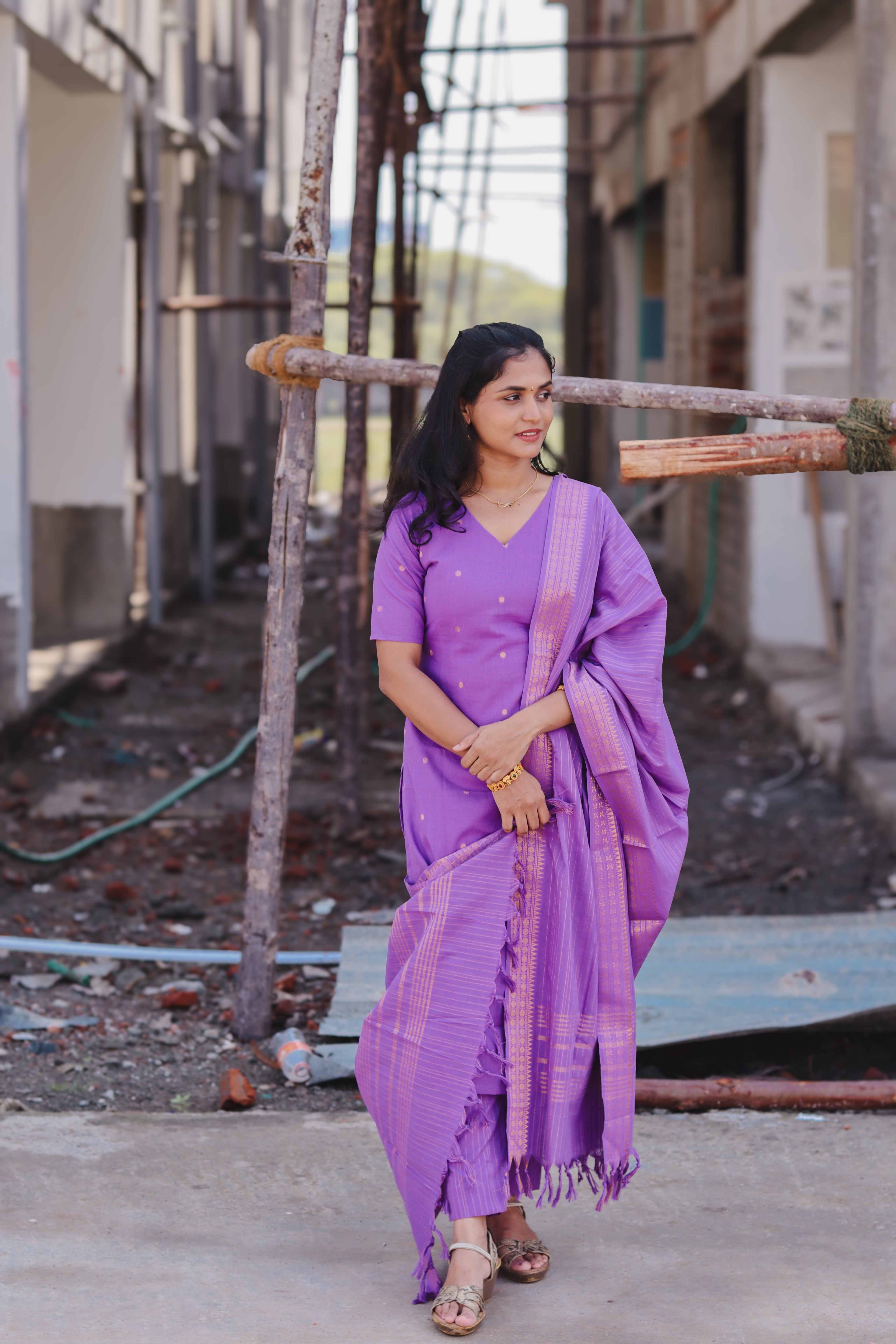 RUGHA 17 - Lavender Handloom Cotton Self Weaved Suit Set